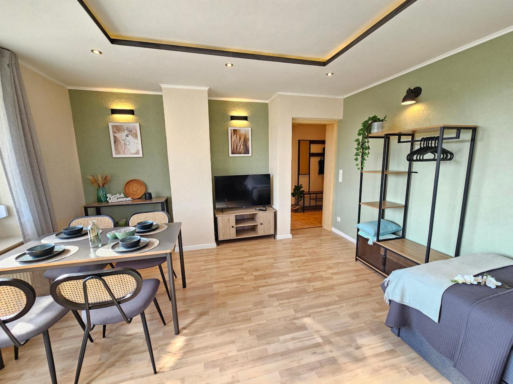 Neu Businessapp In Zentraler Lage Mit 3 Schlafzimmern Fuer Geschaeftsreisende Pendler Und Familien Naehe Sz See Salzgitter Exterior foto