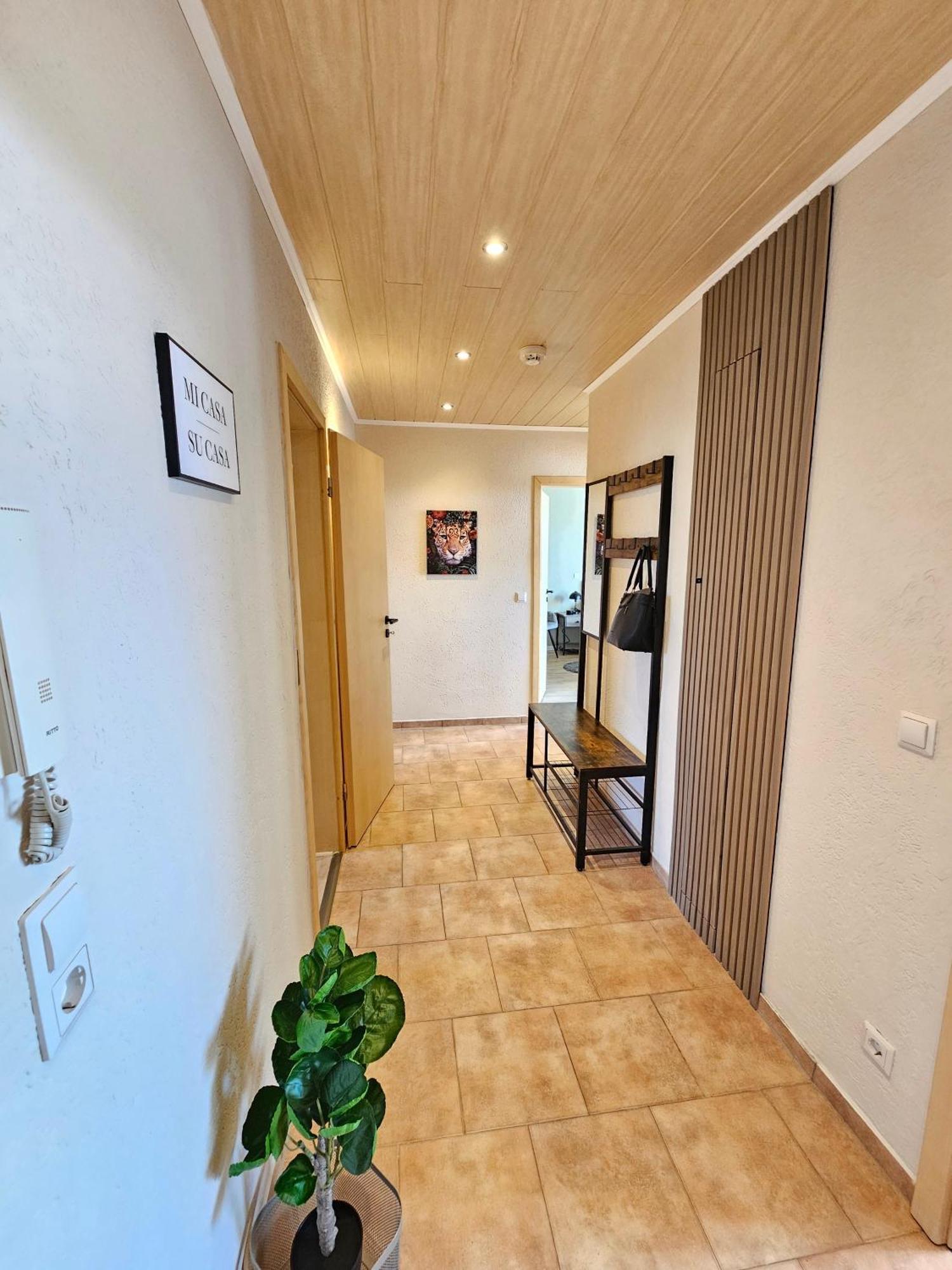 Neu Businessapp In Zentraler Lage Mit 3 Schlafzimmern Fuer Geschaeftsreisende Pendler Und Familien Naehe Sz See Salzgitter Exterior foto